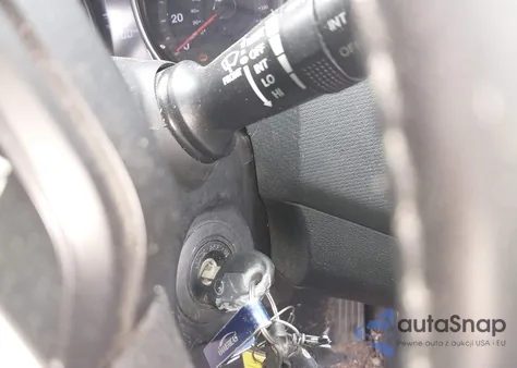 2017 Hyundai Veloster из США, поврежденный, VIN KMHTC6AD2HU306769